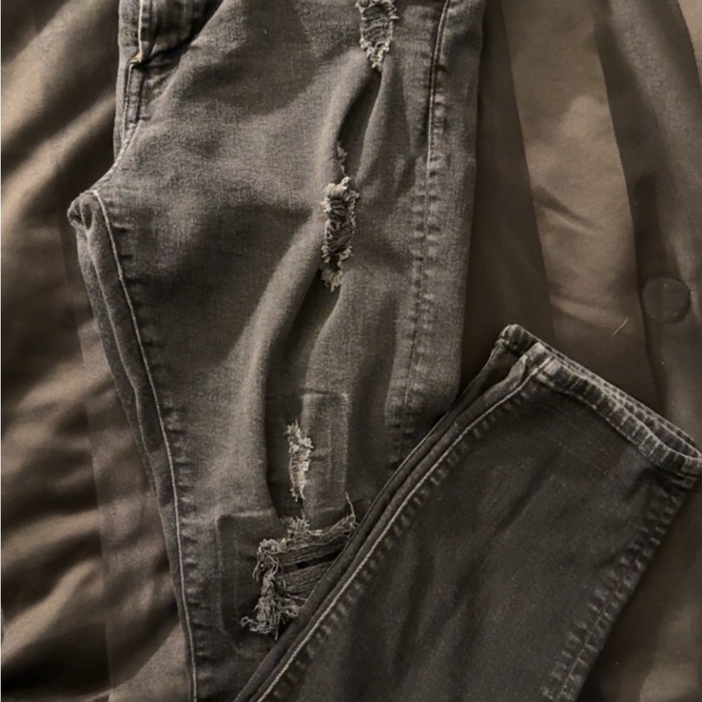 American Eagle Outfitters Charcoal Distressed Skinny Jeans